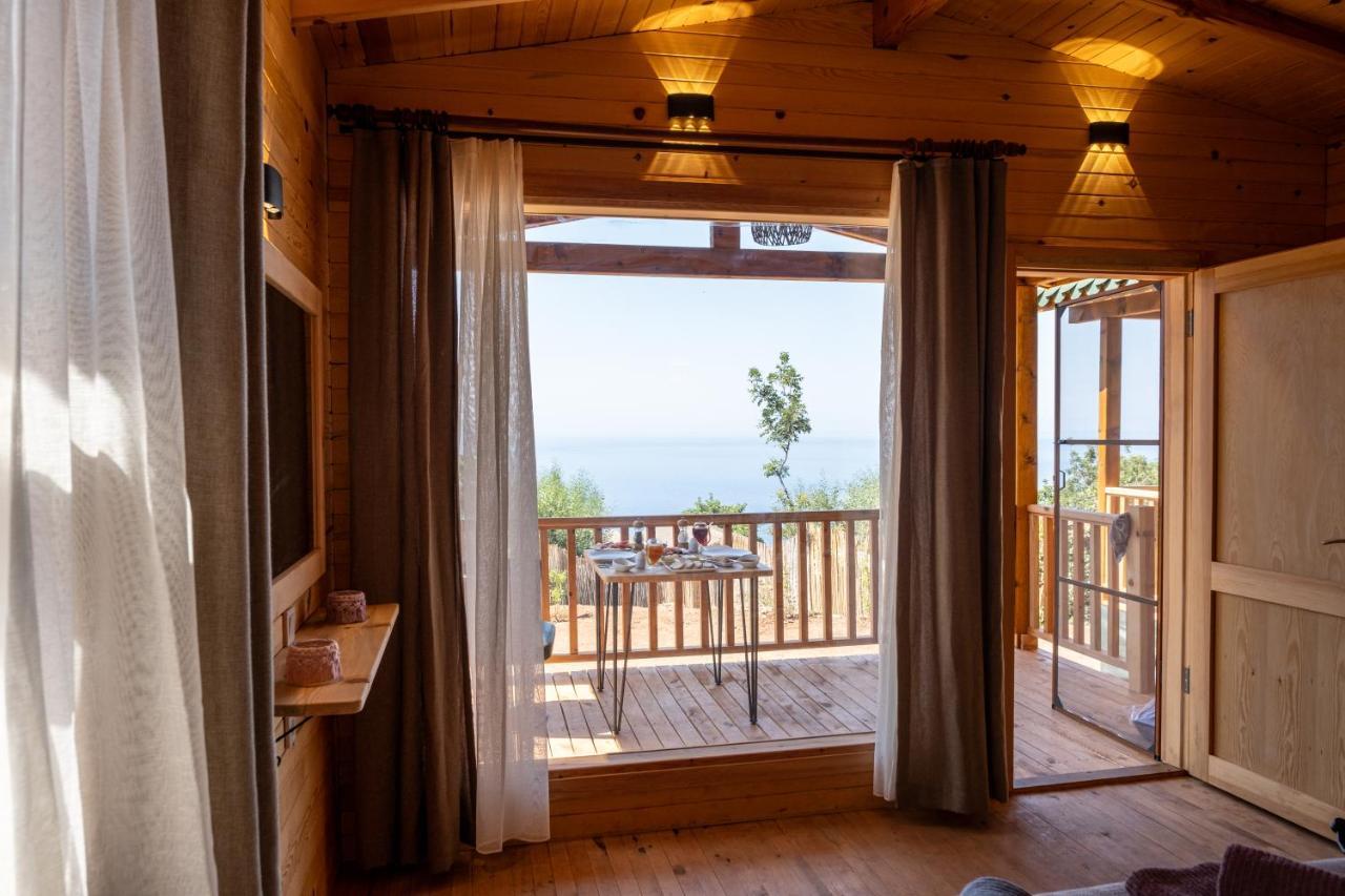 Отель Goat Bungalow And Camping Фаралия Экстерьер фото